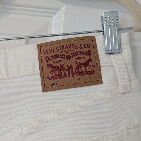 Levi 501 shorts size 26 - Picture 3 of 4